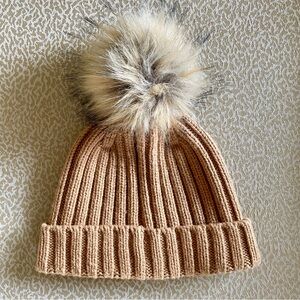 J. Crew Ribbed Knit Pom Pom Faux Fur Beanie in Light Caramel EUC